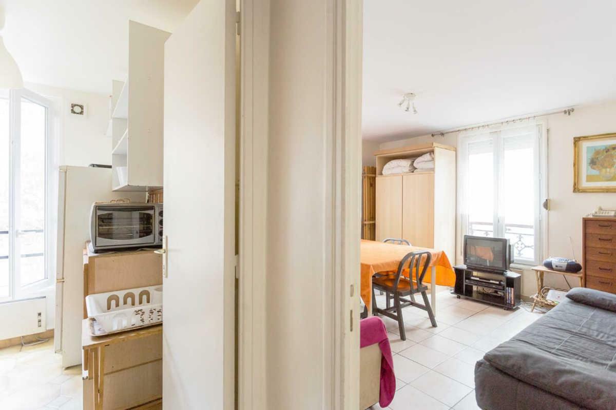 2 Pieces Calme Et Central, Paris 10Eme Apartment Екстериор снимка